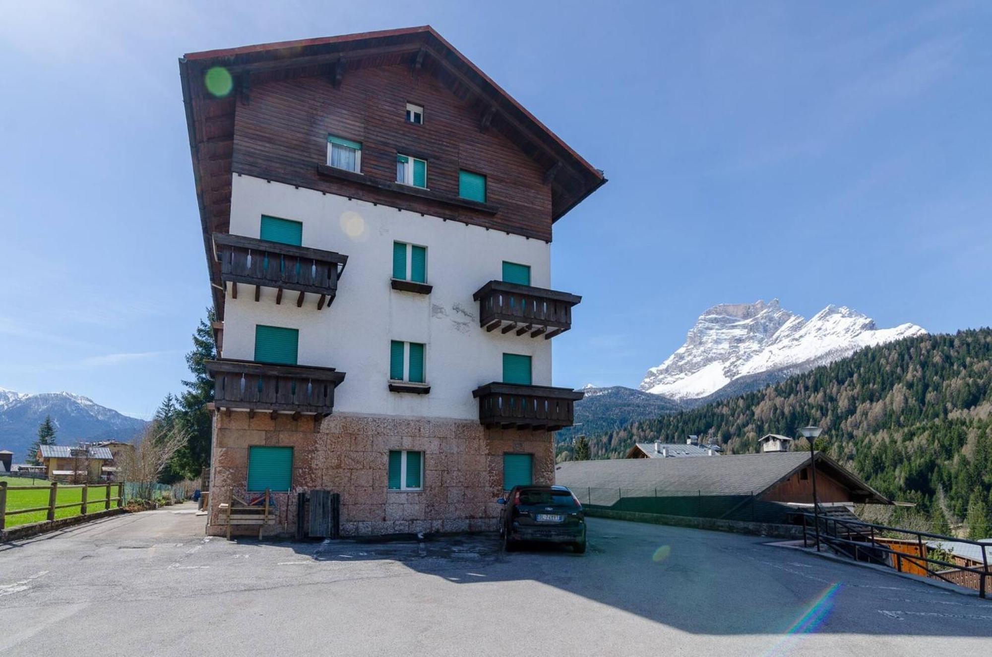 Appartamento Continental - 8 Posti Letto San Vito di Cadore Eksteriør bilde
